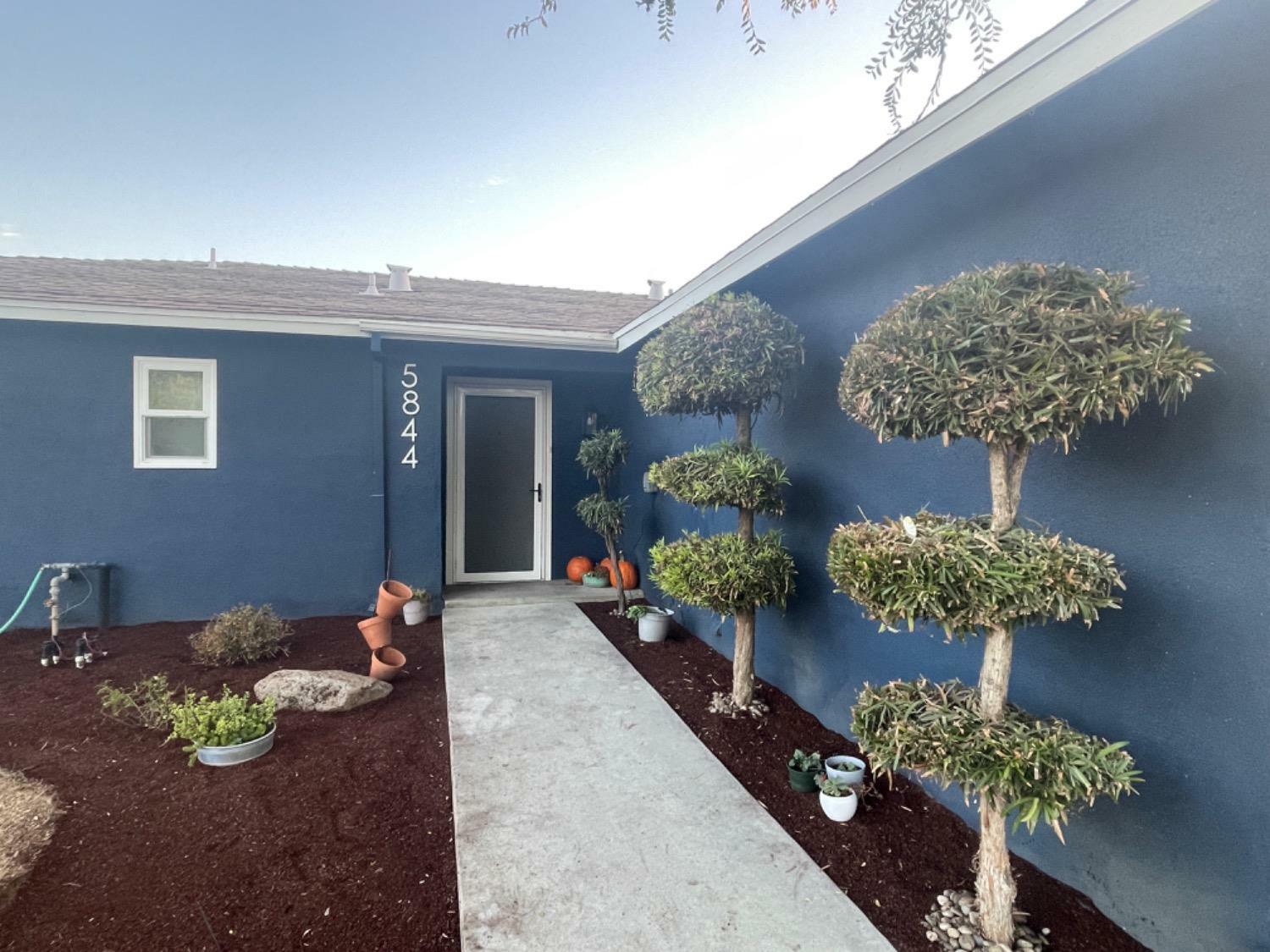 Property Photo:  5844 E Saginaw Way  CA 93727 