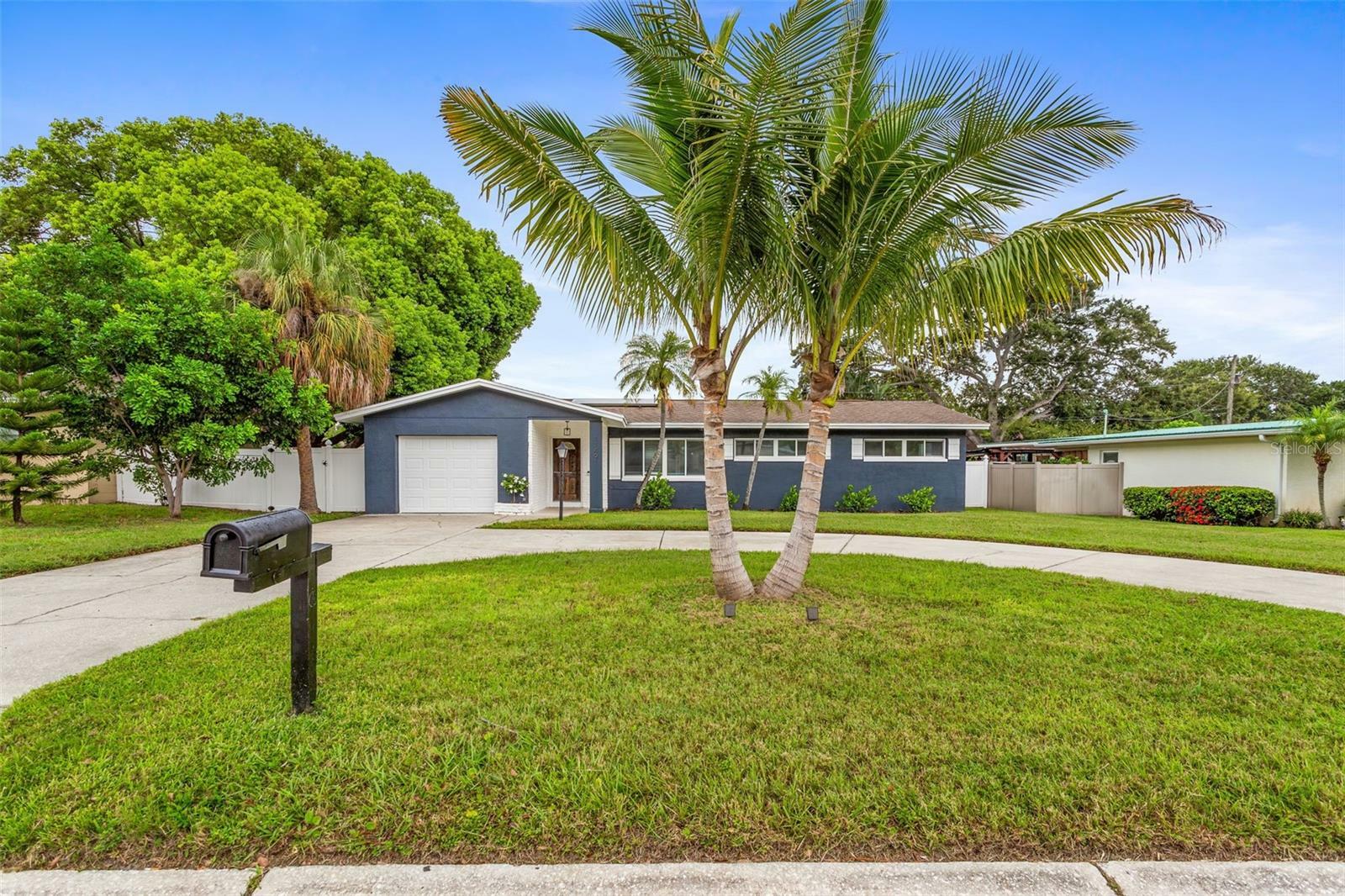 Property Photo:  11491 86th Avenue  FL 33772 