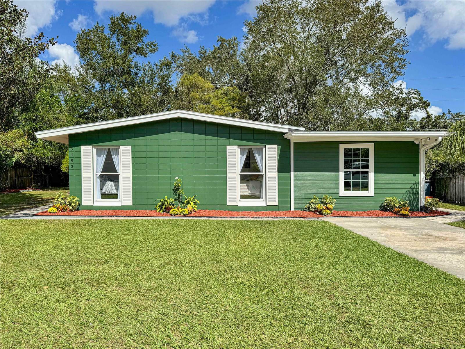 Property Photo: 3483 Seagrape Drive FL 32792