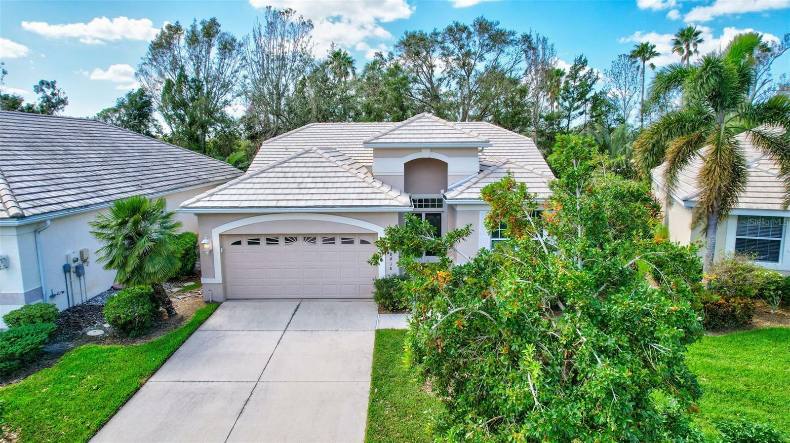 Property Photo:  8418 Idlewood Court  FL 34202 