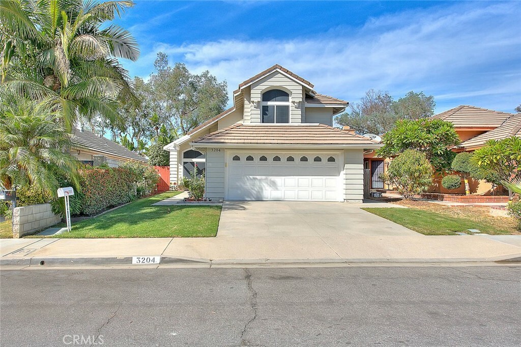 3204 Oakshire Lane  Chino Hills CA 91709 photo