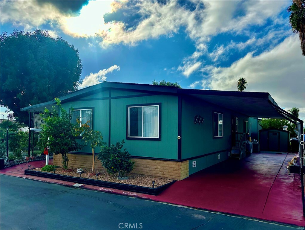 Property Photo:  1456 E Philadelphia Street 311  CA 91761 