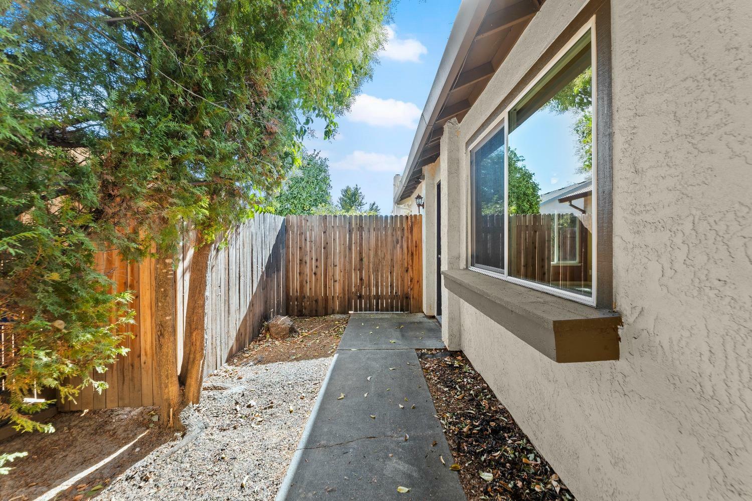 Property Photo:  1236 Andalusia Drive  CA 95833 