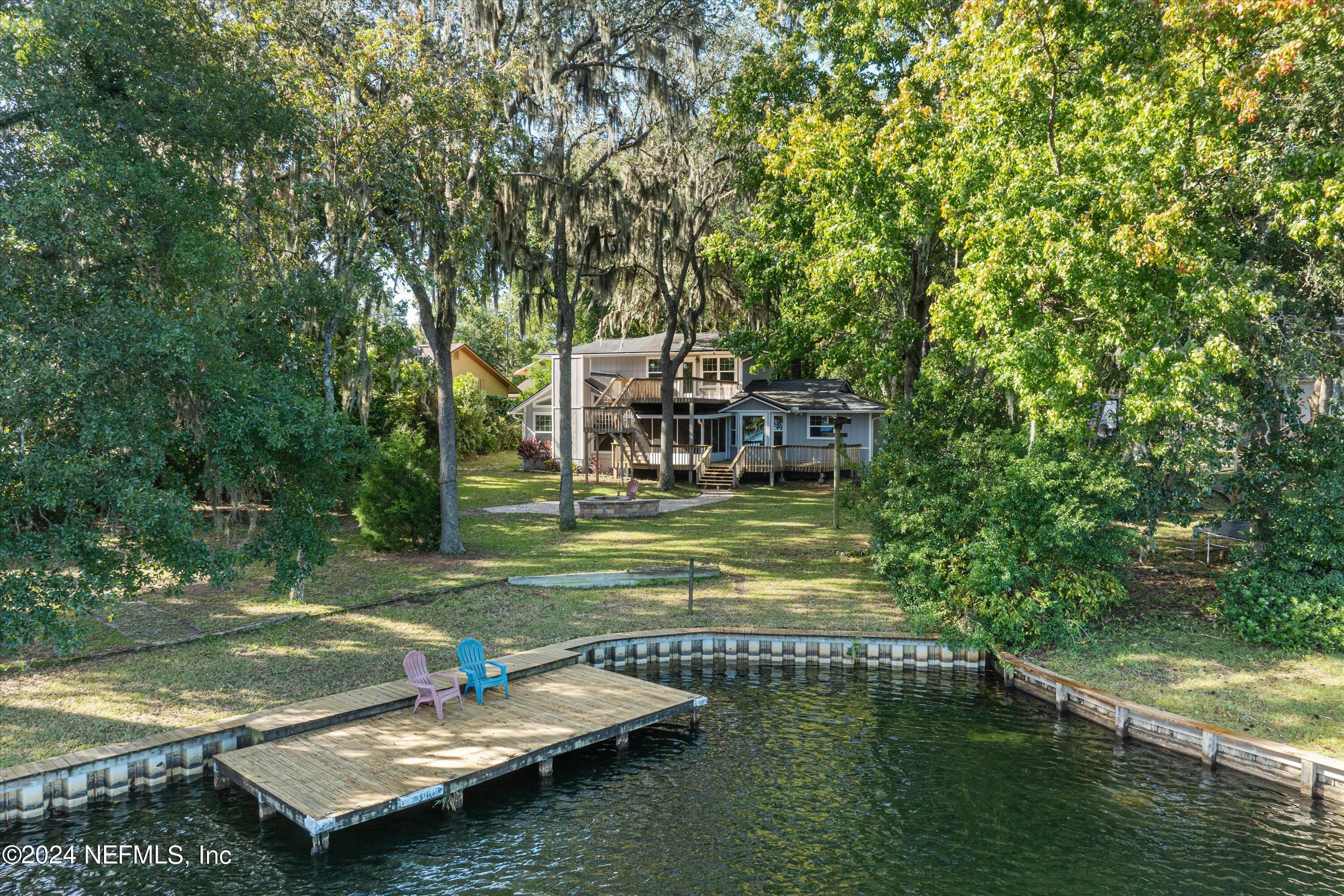 Property Photo:  797 Arthur Moore Drive  FL 32043 