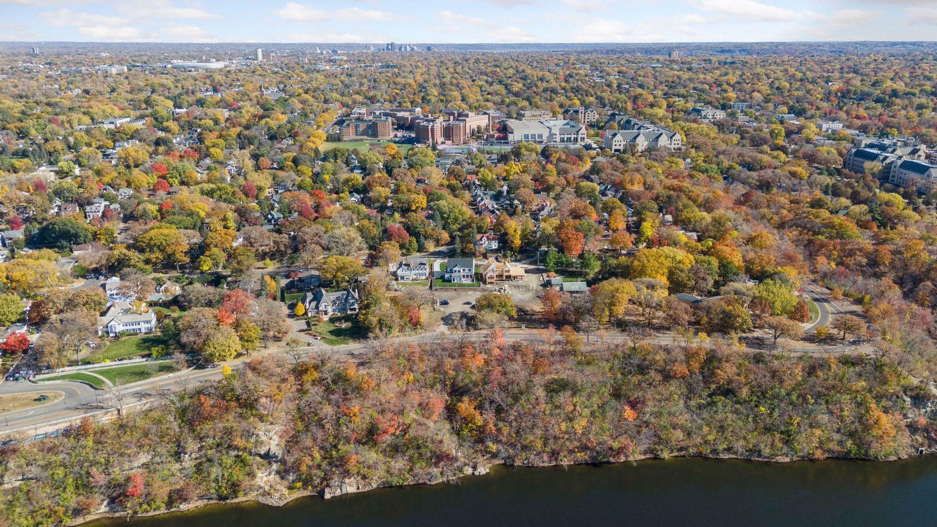 Property Photo: 104 Mississippi River Boulevard N MN 55104