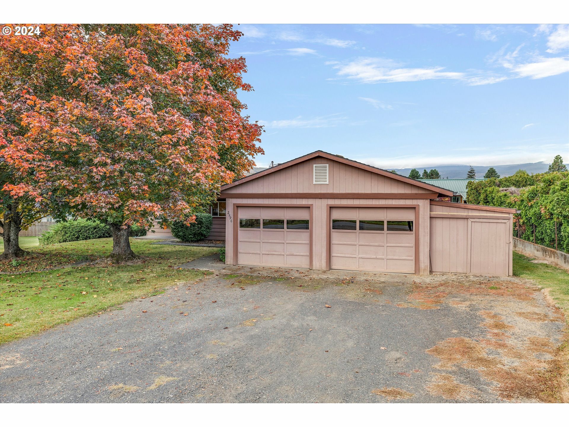 Property Photo:  2996 Kusisto Rd  OR 97031 