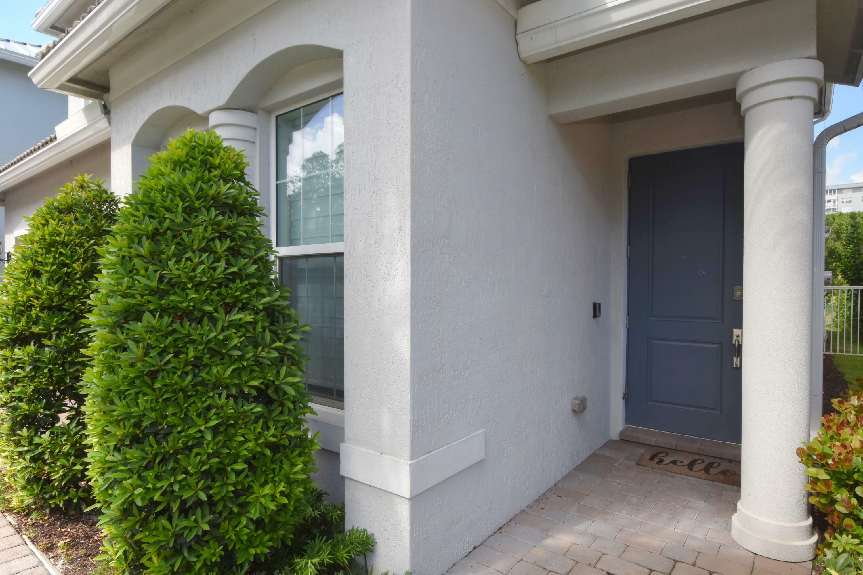 Property Photo:  3795 Greenway Drive  FL 33021 