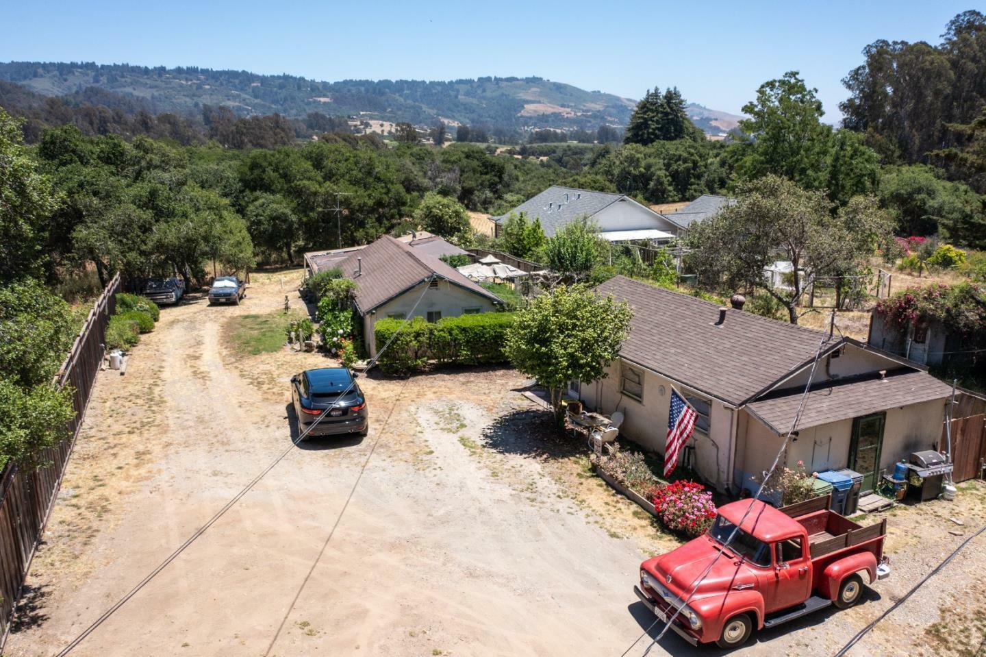 Property Photo:  184 School Way  CA 95076 