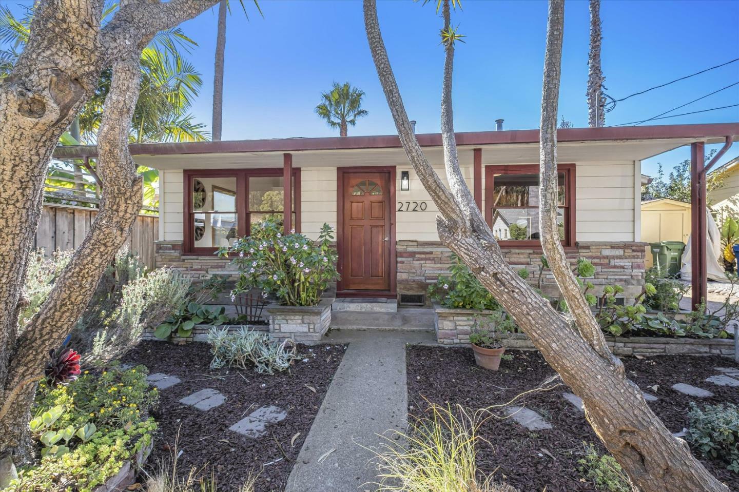 Property Photo:  2720 Placer Street  CA 95062 