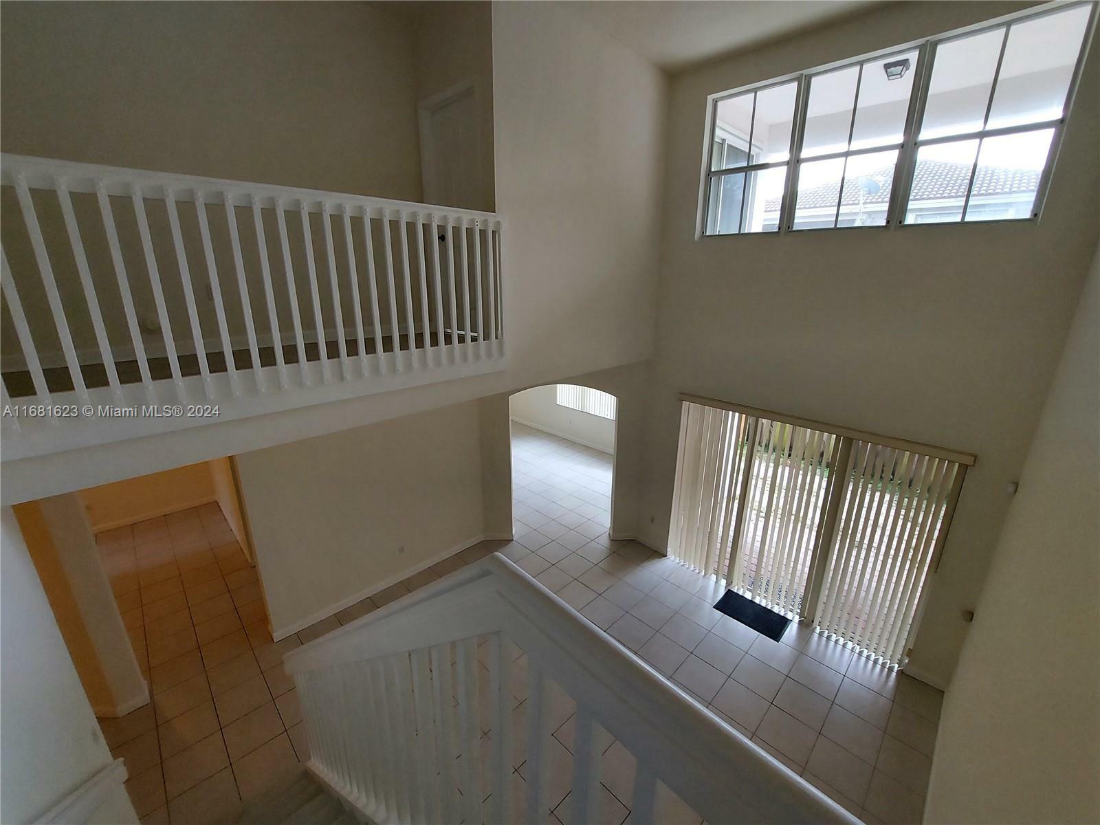 Property Photo:  10810 NW 84th Ln  FL 33178 