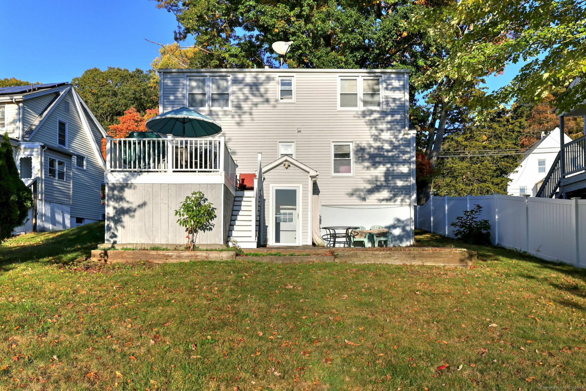 Property Photo:  150 Fairfax Street  CT 06516 