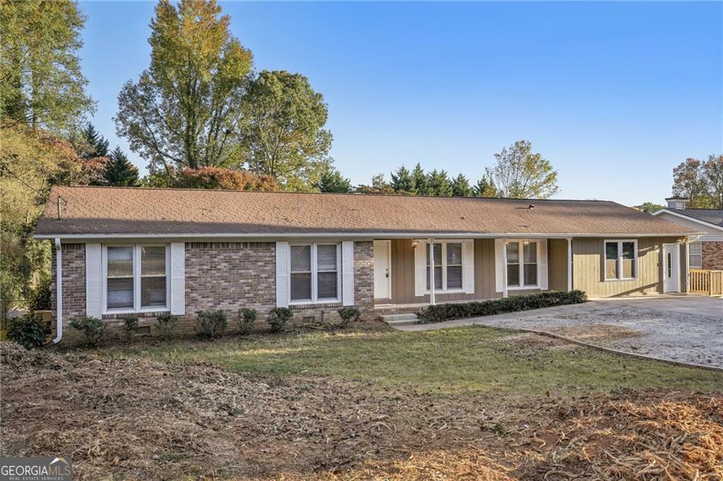 Property Photo: 1321 Frontier Drive GA 30518