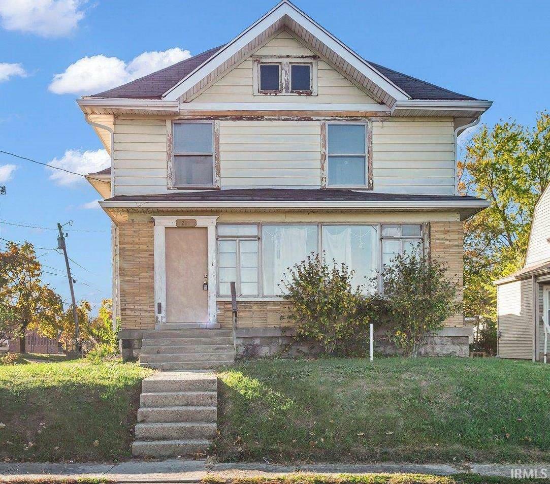 Property Photo:  219 N 14th Street  IN 47362-4221 