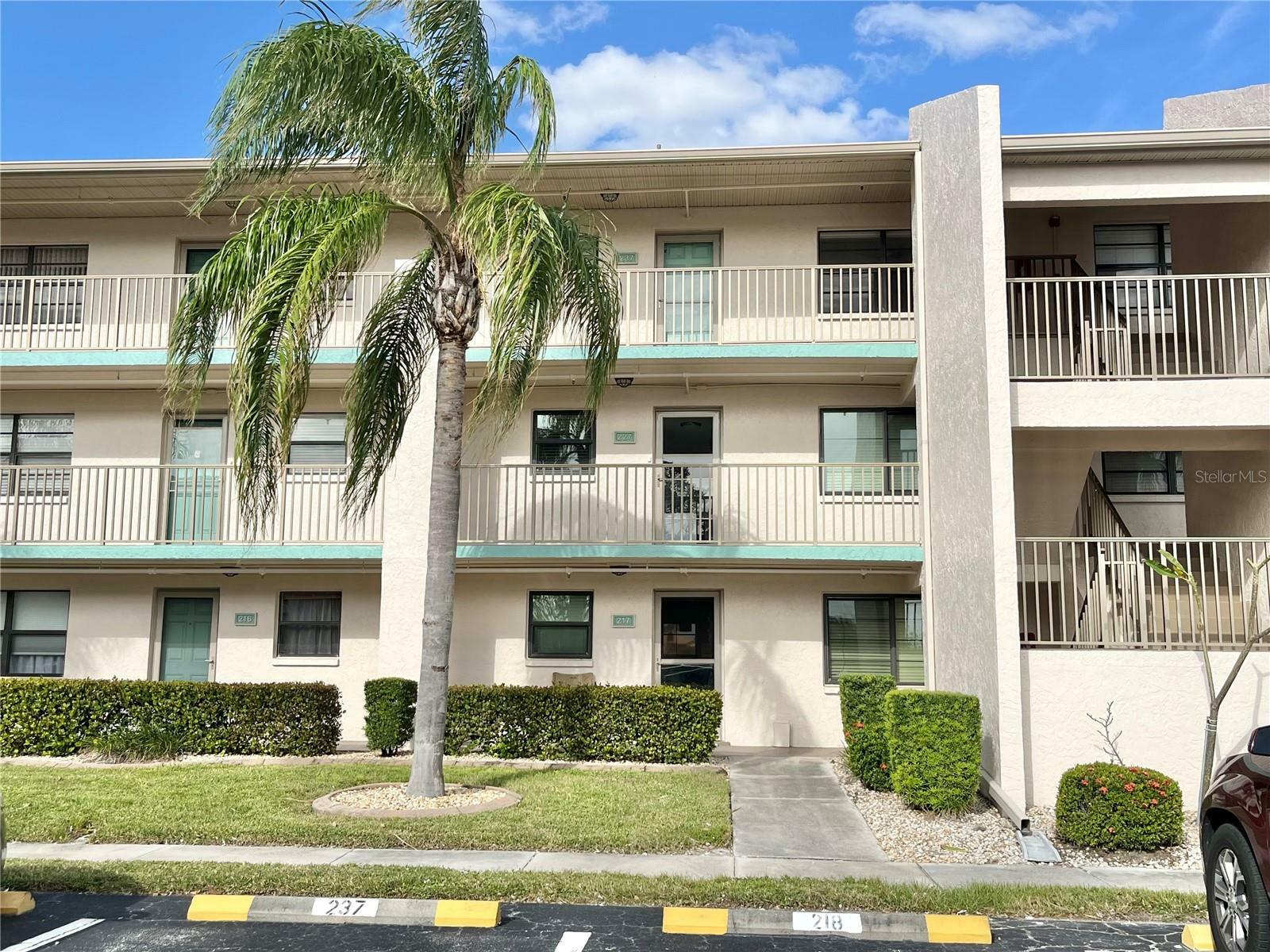 Property Photo:  175 Kings Highway 237  FL 33983 