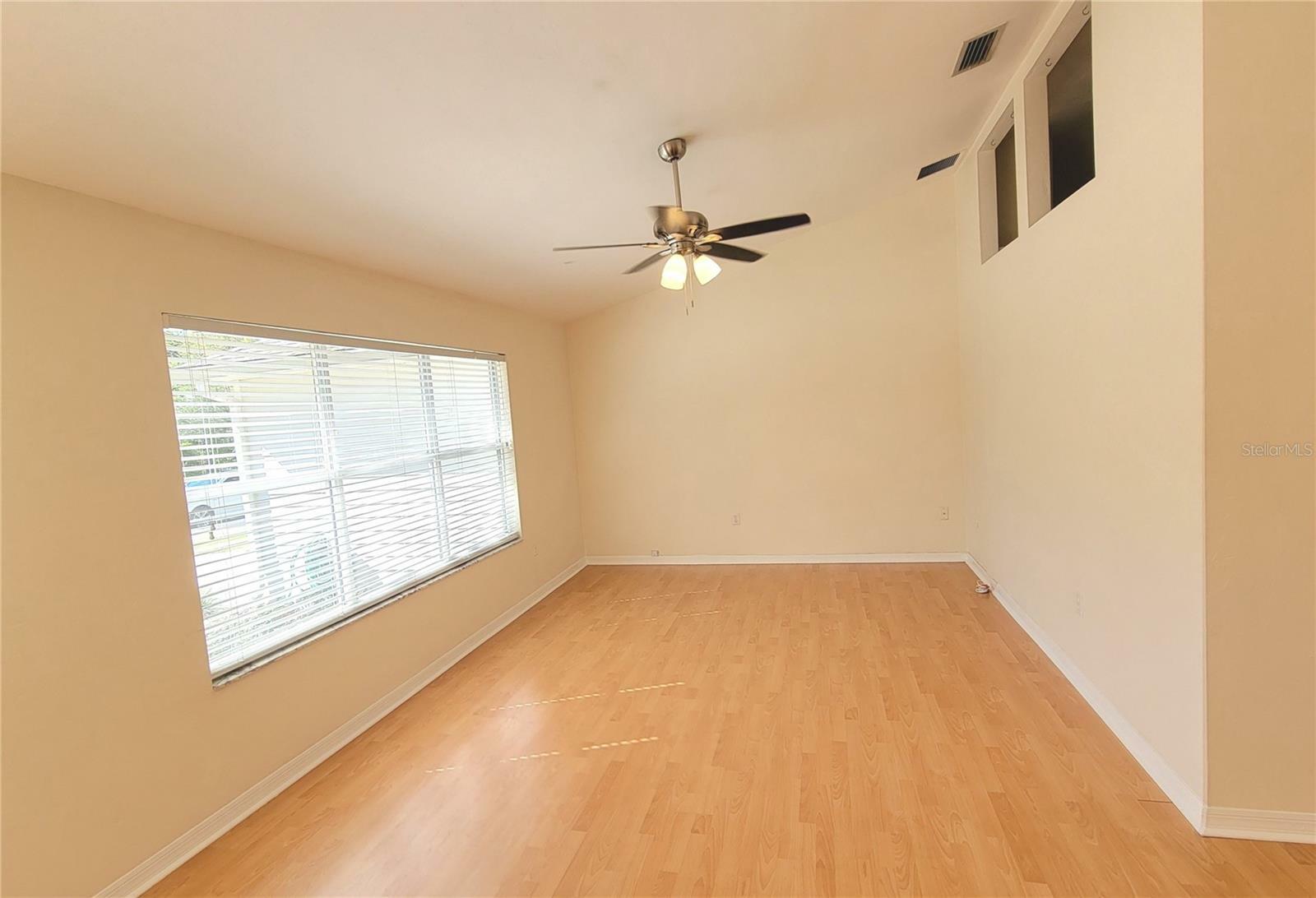 Property Photo:  5207 SW 79th Terrace  FL 32608 