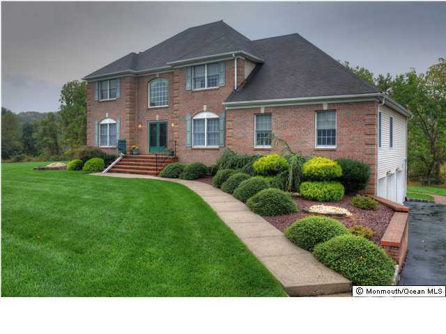 Property Photo:  12 Monterey Court  NJ 07733 