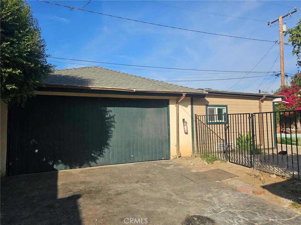 Property Photo:  635 S Vecino Drive  CA 91723 