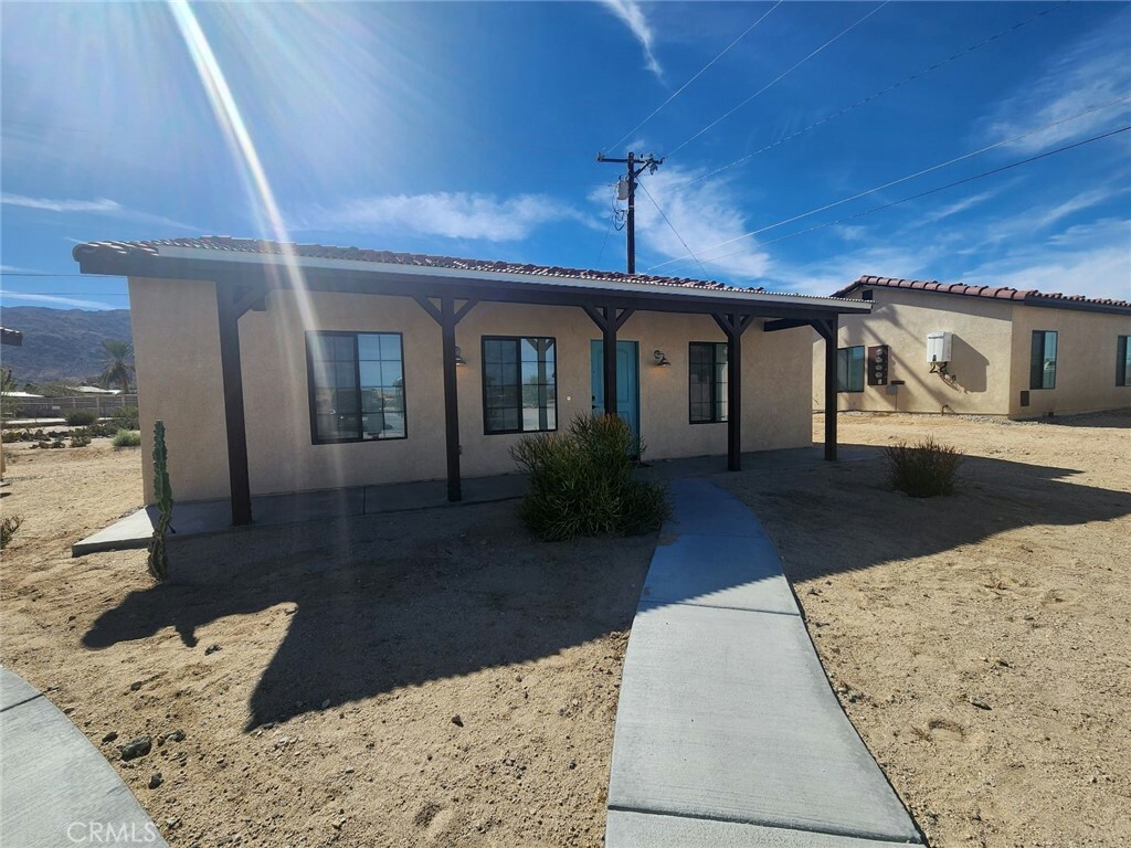 Property Photo:  6638 Maricopa Drive 4  CA 92277 