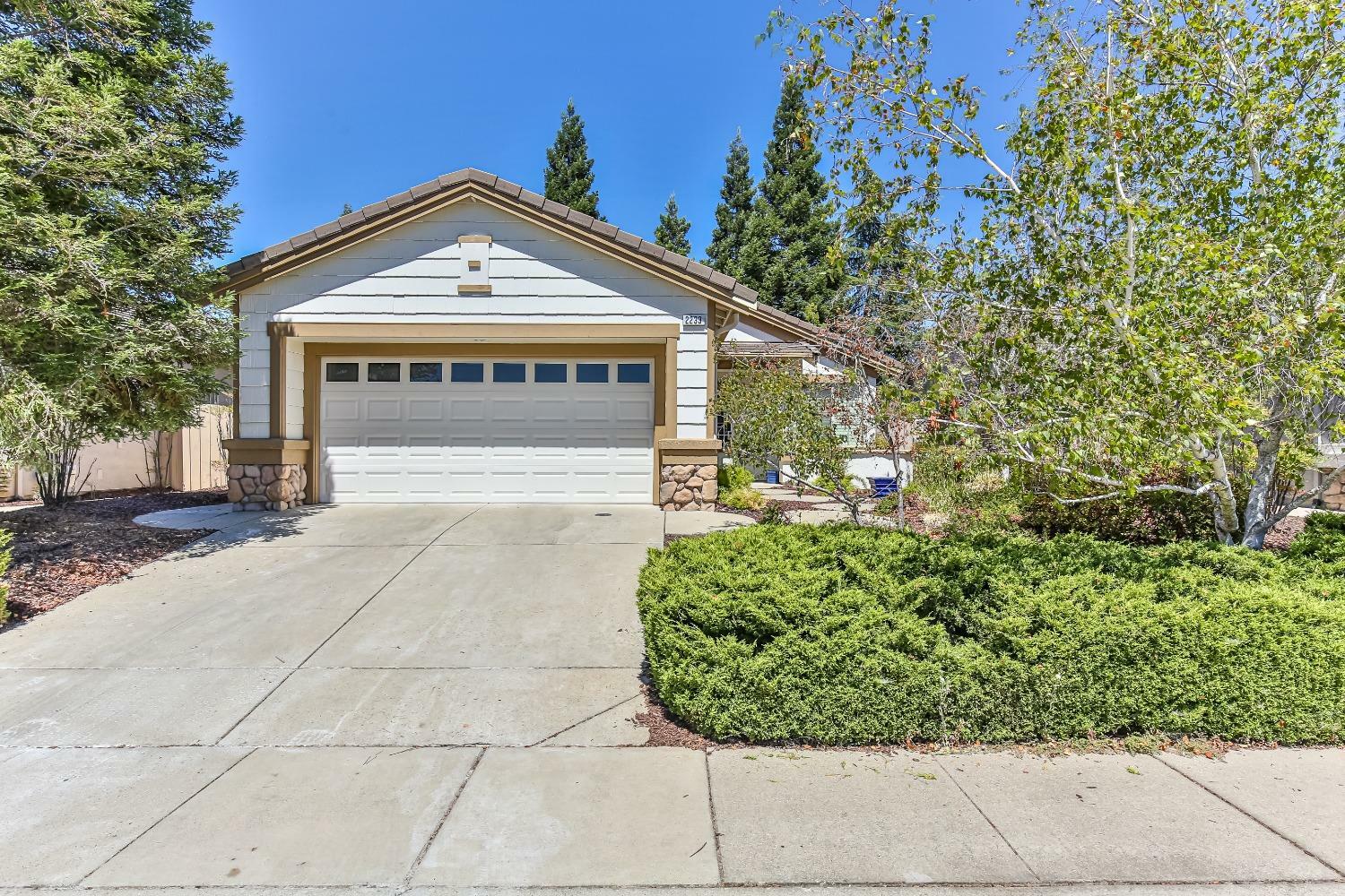 2233 Pebblestone Lane  Lincoln CA 95648 photo