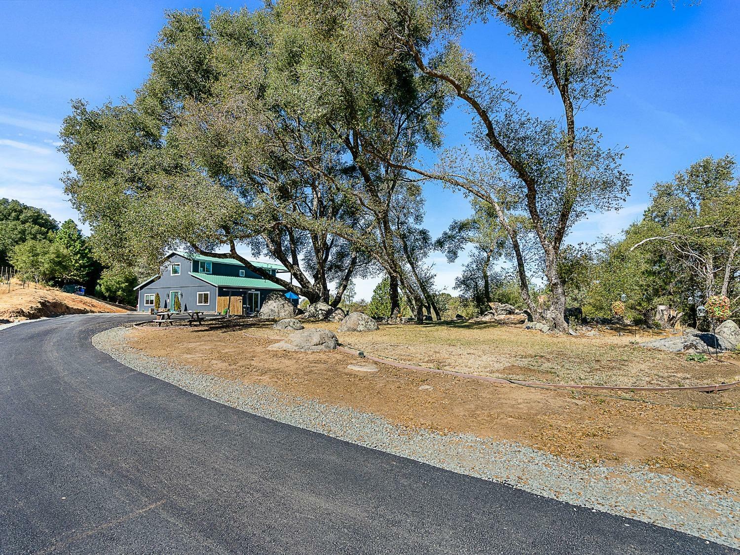 Property Photo:  3102 Squirrel Hollow Road  CA 95684 