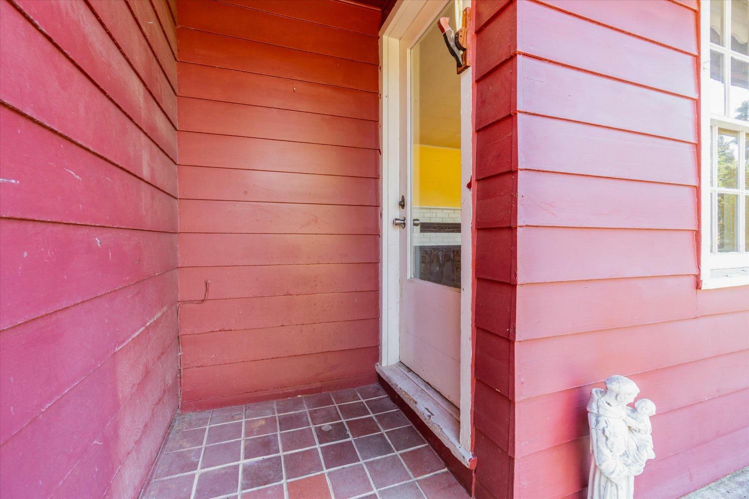 Property Photo:  23470 Tokayana Way  CA 95713 