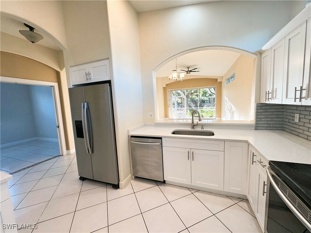 Property Photo:  8771 Ibis Cove Circle  FL 34119 