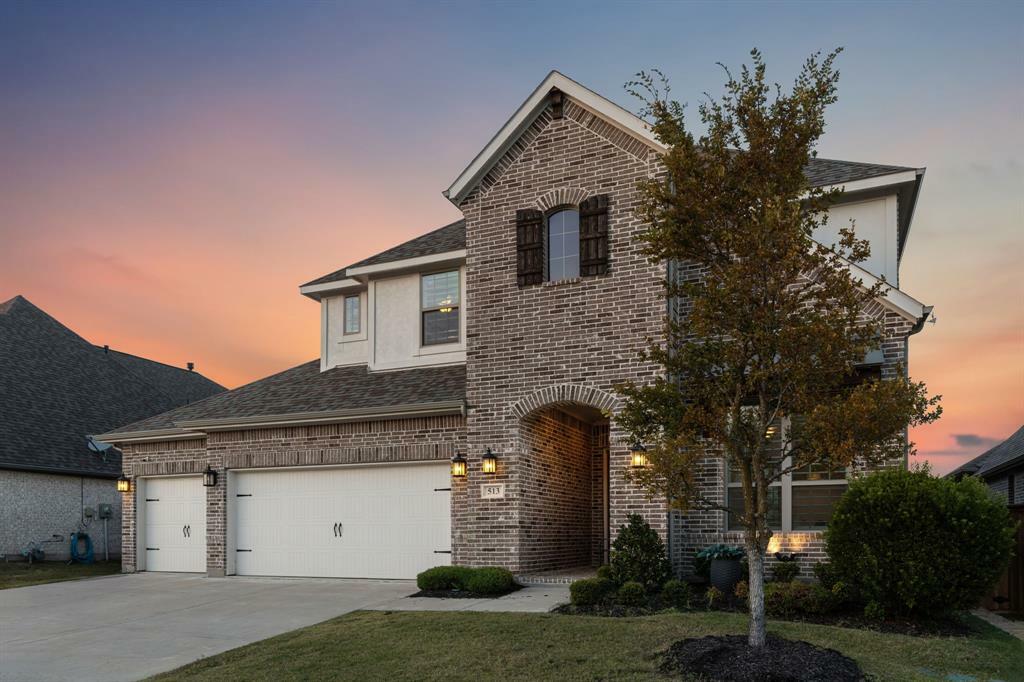 Property Photo:  513 Amistad Cove  TX 75071 