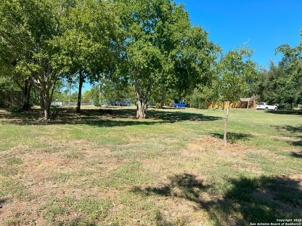 Property Photo:  00 Madison St  TX 78621 