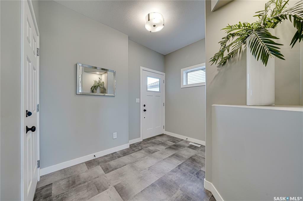 Property Photo:  551 Myles Heidt Manor  SK S7W 1J3 