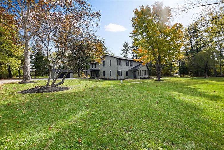 4070 N Hyland Avenue  Dayton OH 45424 photo