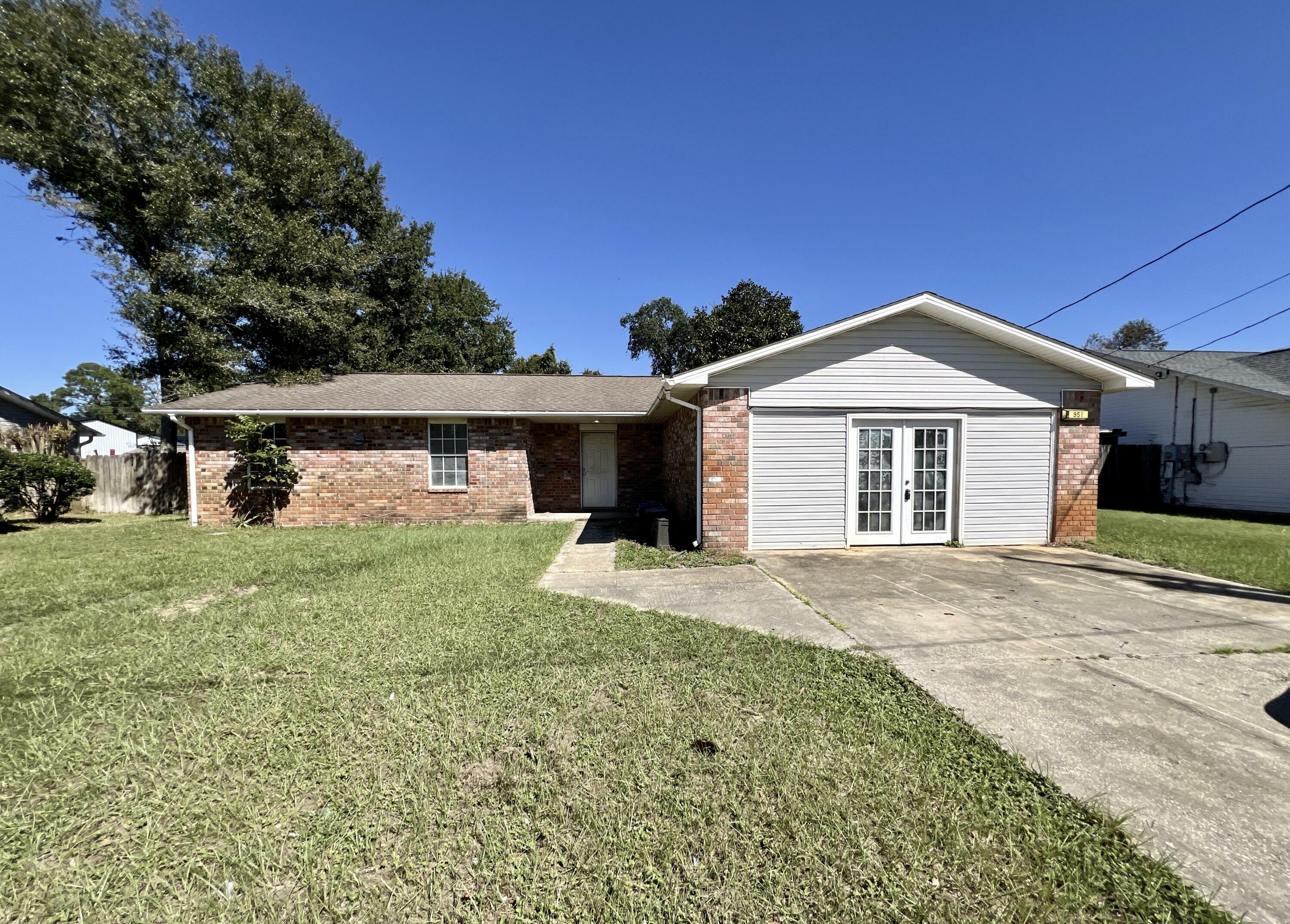 951 Vonna Jo Circle  Pensacola FL 32506 photo