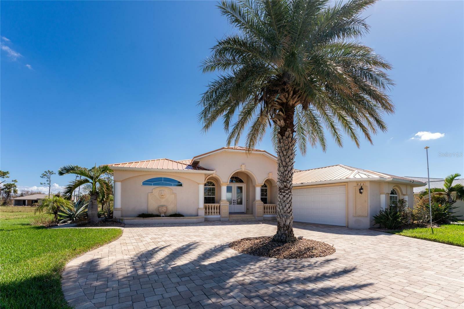 Property Photo:  975 Rotonda Circle  FL 33947 