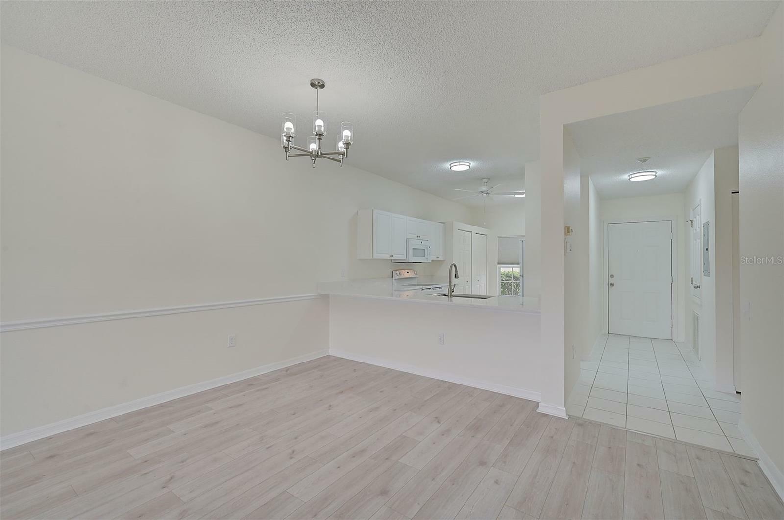 Property Photo:  4210 Caddie Drive E 102  FL 34203 