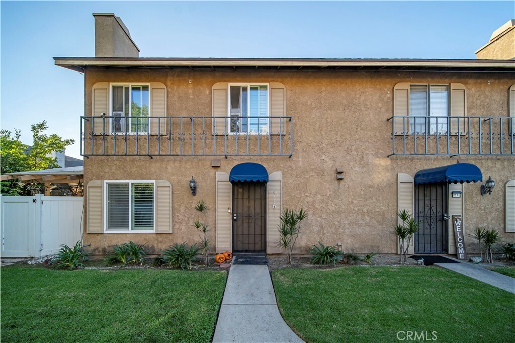 Property Photo:  914 S Mountain Avenue A  CA 91762 