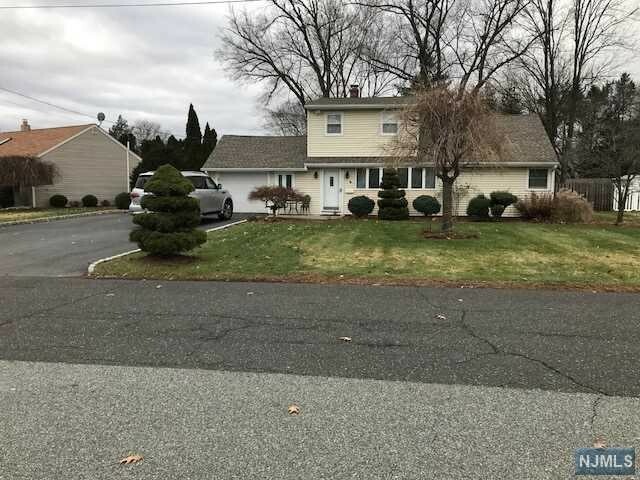 15 Furno Place  Wayne NJ 07470 photo