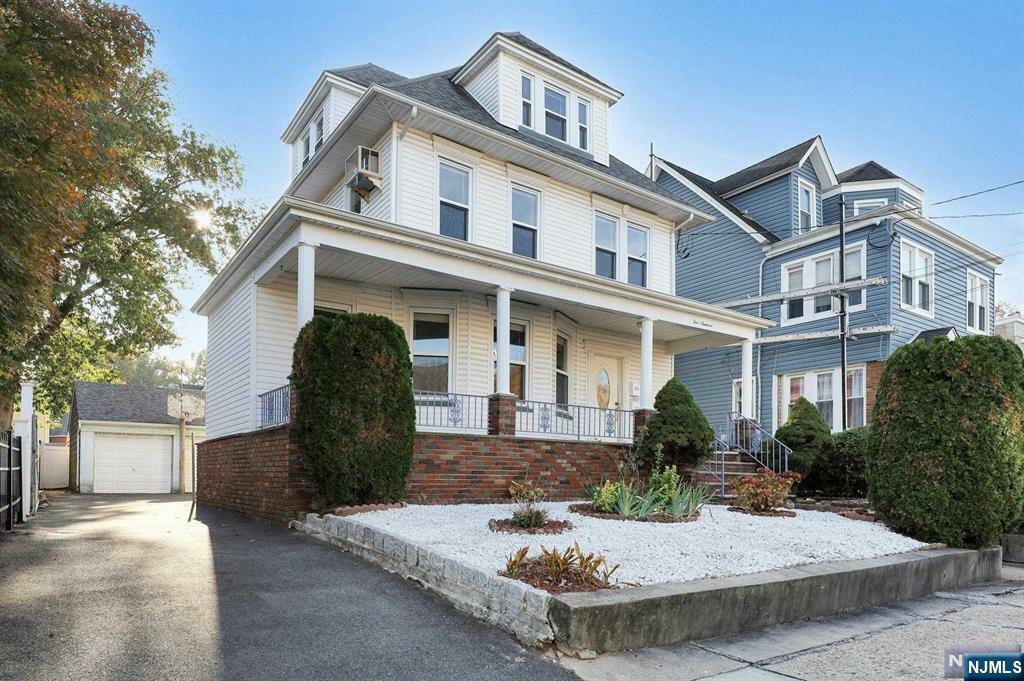 Property Photo:  400 Chestnut Street  NJ 07032 