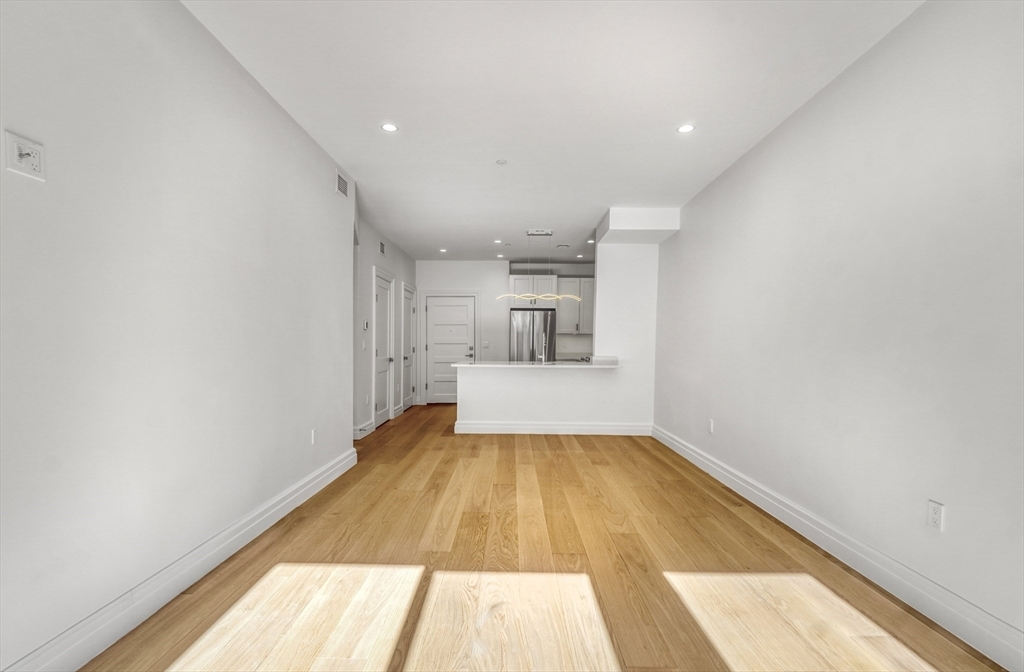 Property Photo:  519 E Second St 206  MA 02127 