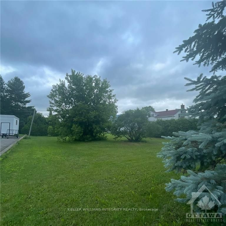 Property Photo:  349 Pinehill Rd  ON K0G 1J0 