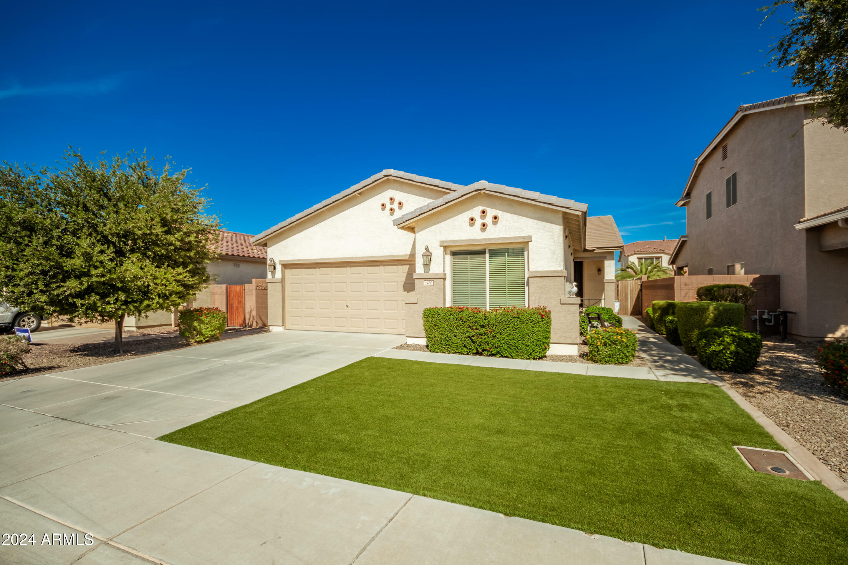 Property Photo:  1460 W Birch Road  AZ 85140 