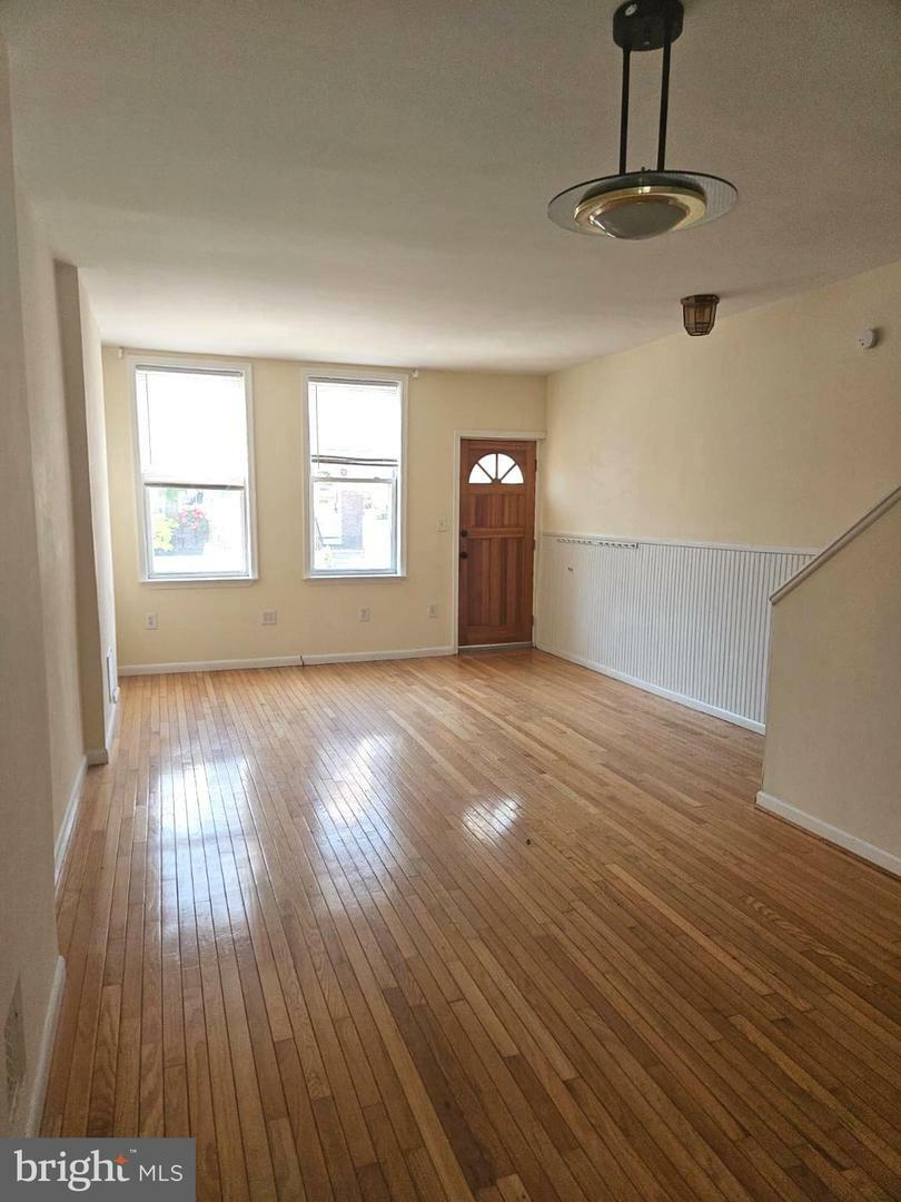 Property Photo:  2629 E Madison Street  PA 19134 