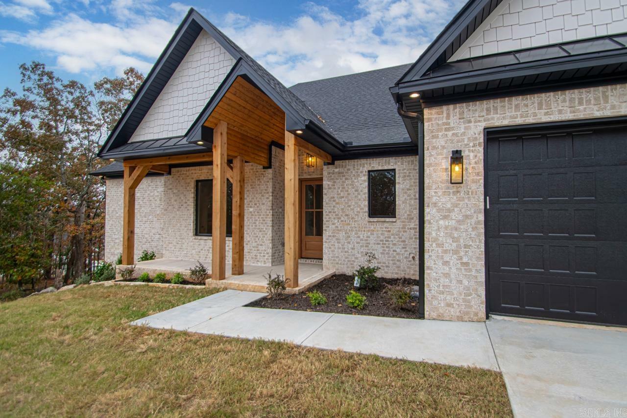 Property Photo:  975 Fern Ridge Road  AR 72120 