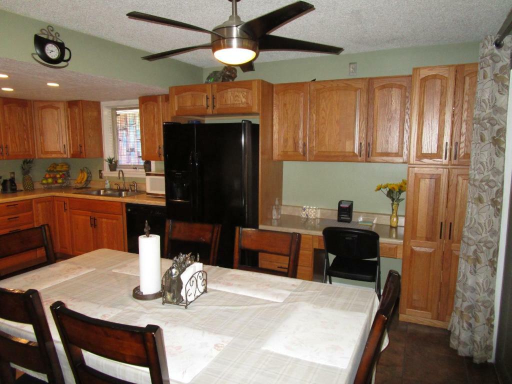 Property Photo:  1811 E Pawnee Road  KS 67846 