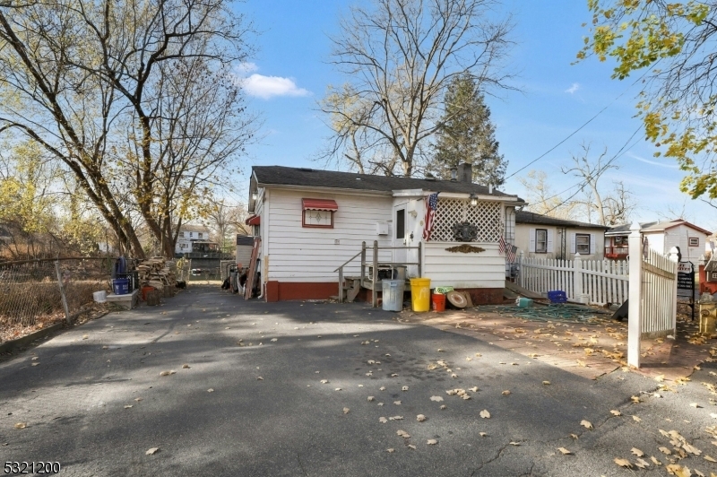 Property Photo: 36 Pocahontas Trl NJ 07470