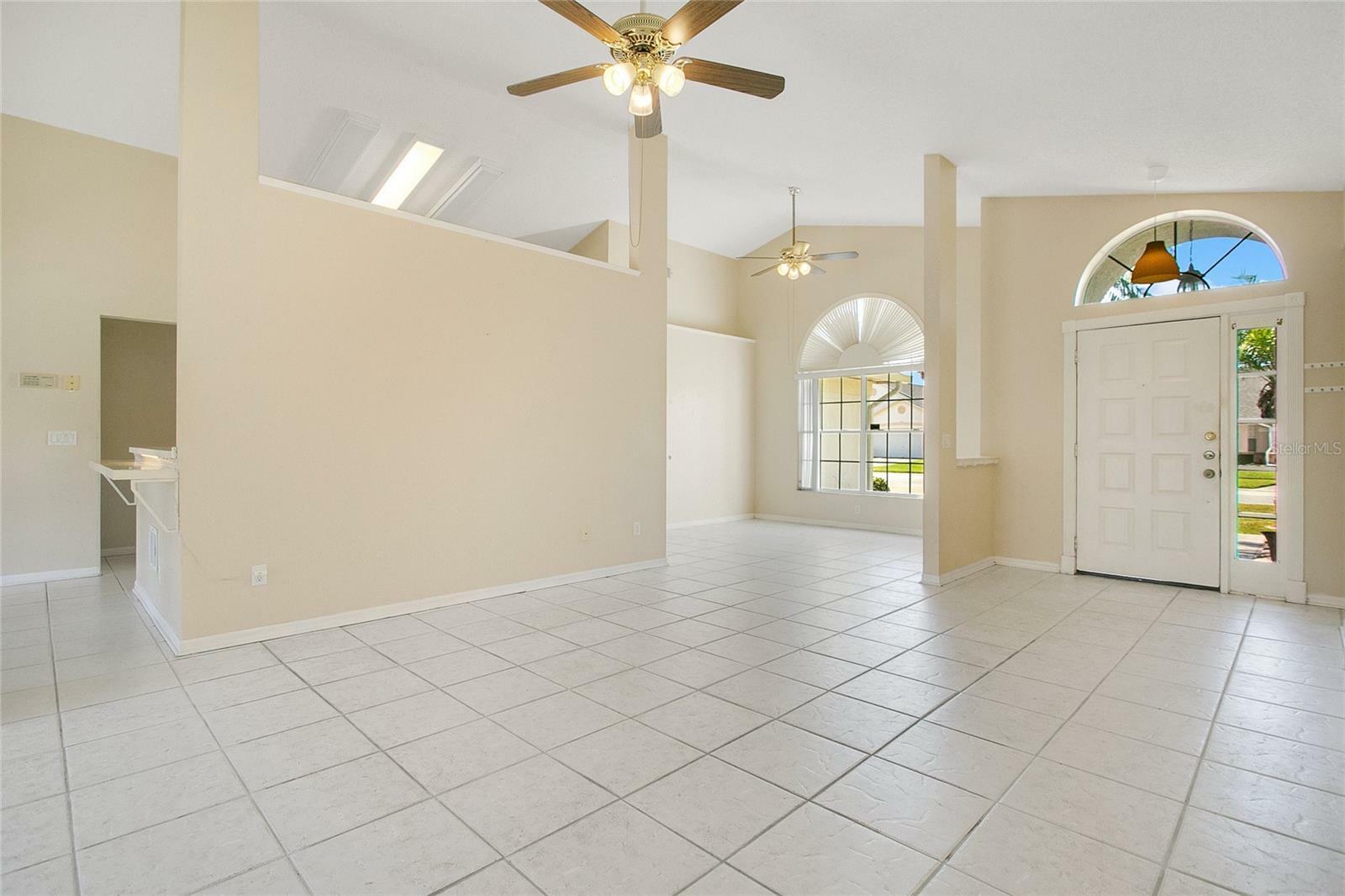 Property Photo:  119 Country Creek Ln  FL 34746 