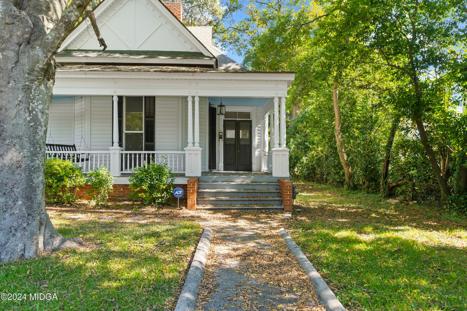 Property Photo:  227 Forest Hill Road  GA 31210 