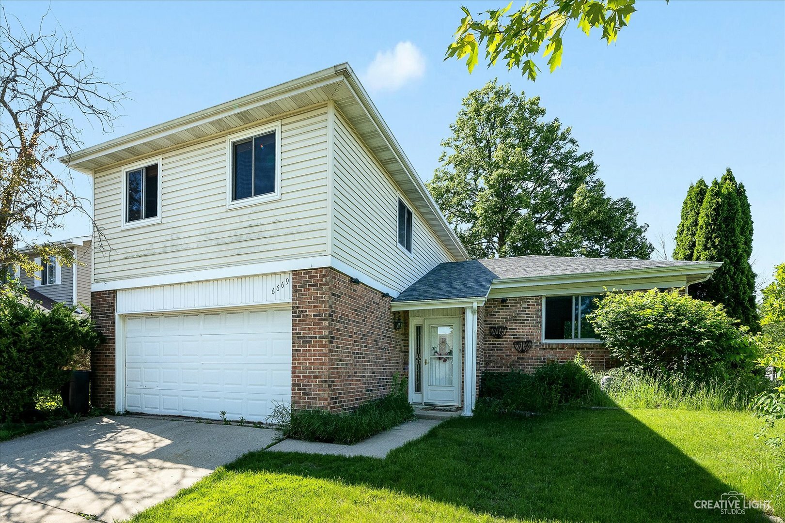 Property Photo:  6669 Foxtree Avenue  IL 60517 