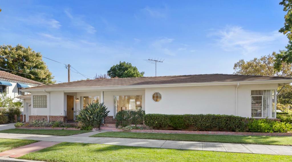 Property Photo:  685 View Street  CA 94041 