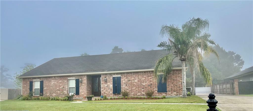 Property Photo:  117 Orange Blossom Court  LA 70037 