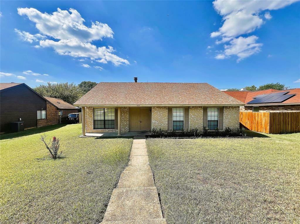 424 Matterhorn Street  Cedar Hill TX 75104 photo