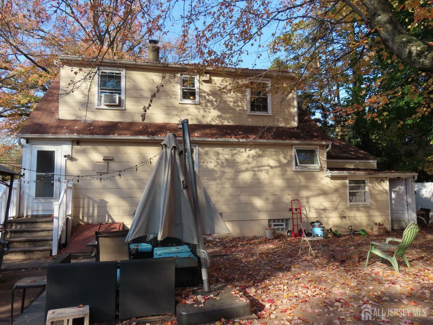 Property Photo:  2001 Plainfield Avenue  NJ 07080 